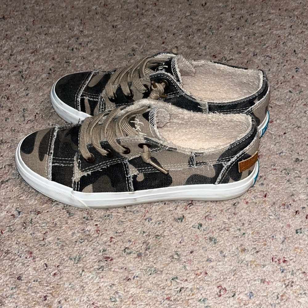 Blowfish sneakers